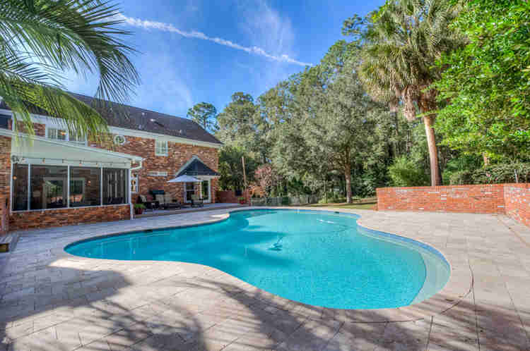 Tallahassee Pool Cleaning Lil Duckies Pool Company