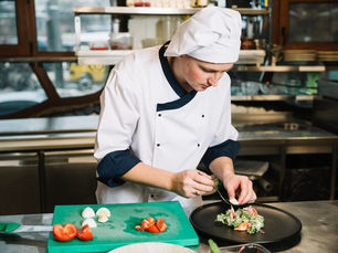 What Singapore Students Should Know Before Choosing an Australia Culinary School