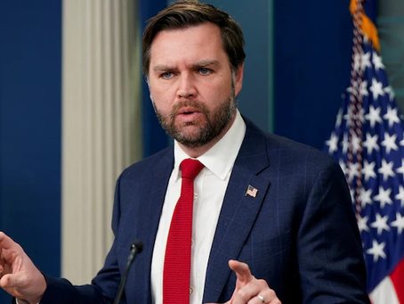 J.D. Vance diz que Reino Unido "foi abandonado por sua liderança"