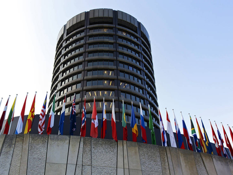 BIS pede ação urgente dos governos: dívida recorde, inflação e fragilidades financeiras ameaçam estabilidade global