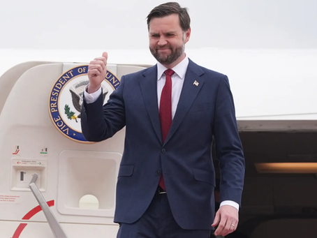 J.D. Vance chega ao Paquistão para negociações com o Irã