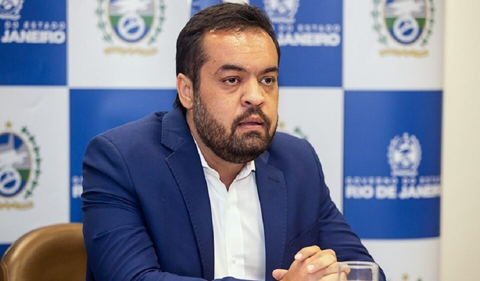 PF deflagra 8ª fase da Compliance Zero e mira Cláudio Castro por aportes de R$ 3 bilhões do Rioprevidência no Banco Master