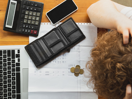 Inadimplência bancária, spread e juros do crédito livre batem recordes em agosto, mostra Banco Central
