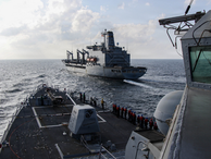 CENTCOM envia dois destroyers para o Estreito de Ormuz pela 1ª vez desde o início da guerra e inicia operação de limpeza de minas