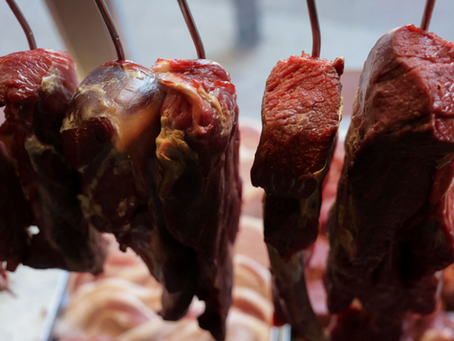 Exportações de carne bovina do Brasil devem cair 10% em 2026 com tarifa de 55% da China esgotando cota livre em junho