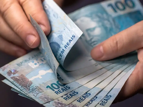 Saques superam depósitos e poupança inicia 2026 com forte saída de recursos