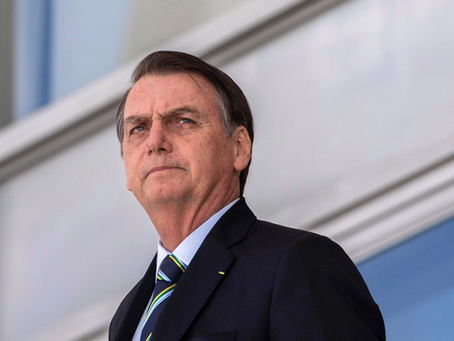 Bolsonaro comenta tarifa dos EUA e responsabiliza governo Lula por "isolamento e vergonha internacional"