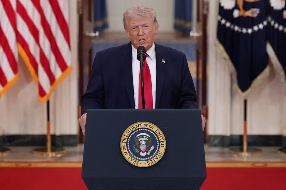 Trump revela documentos sobre interferência chinesa em eleições americanas