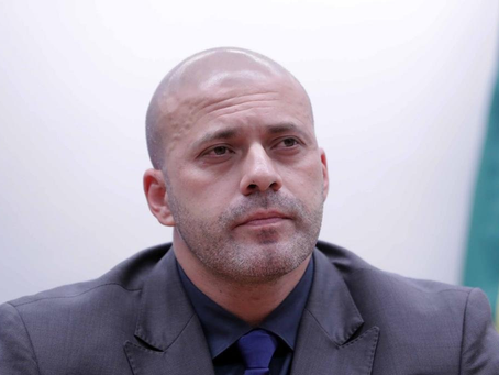 Alexandre de Moraes autoriza progressão da pena de Daniel Silveira