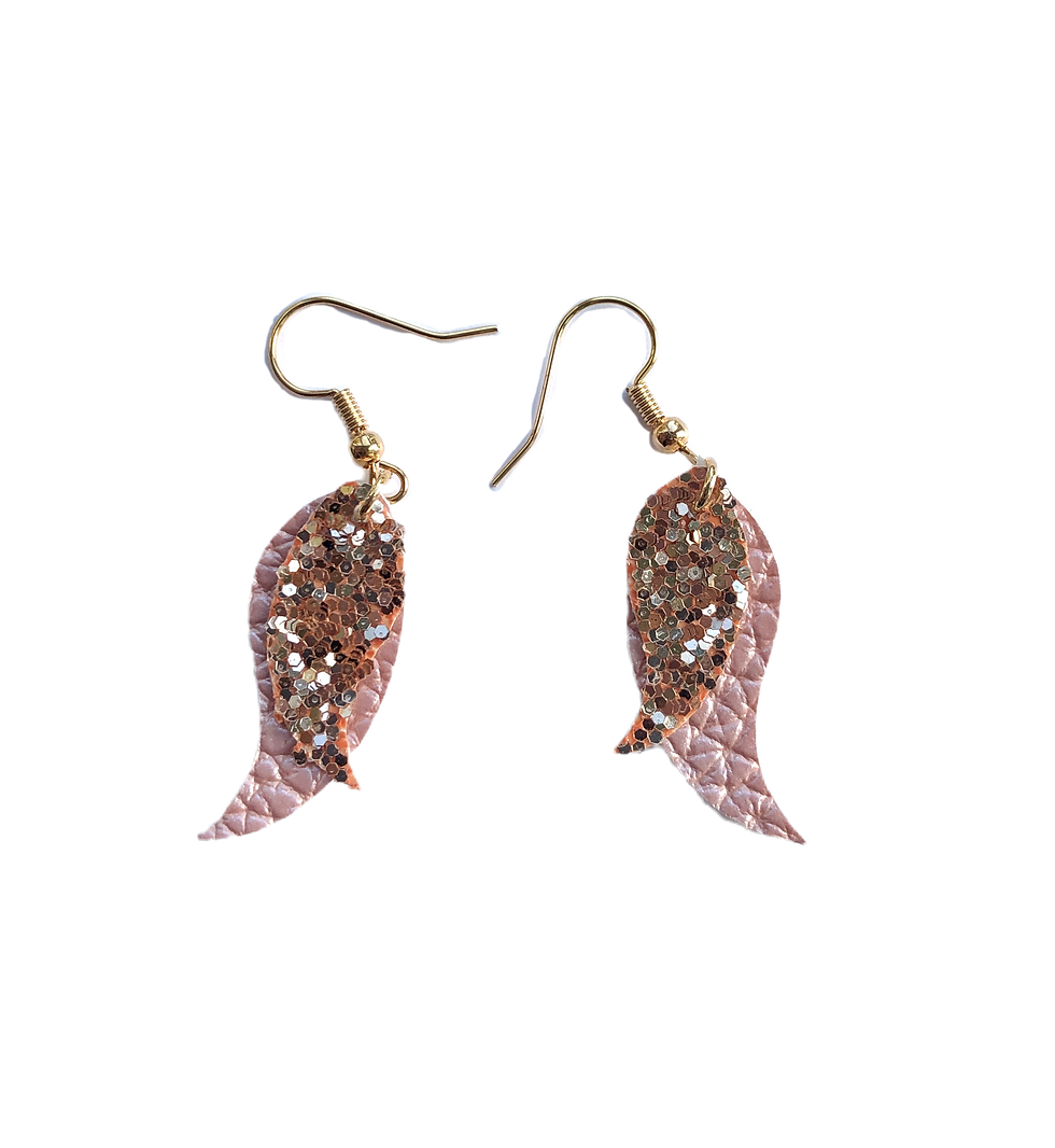 2 Layered Small Curved Glitter Earrings in pink and and gold