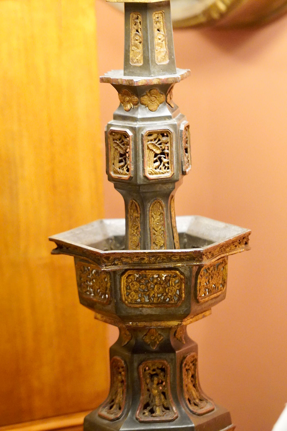 Thumbnail: Pair of Vintage Pagoda Lamps