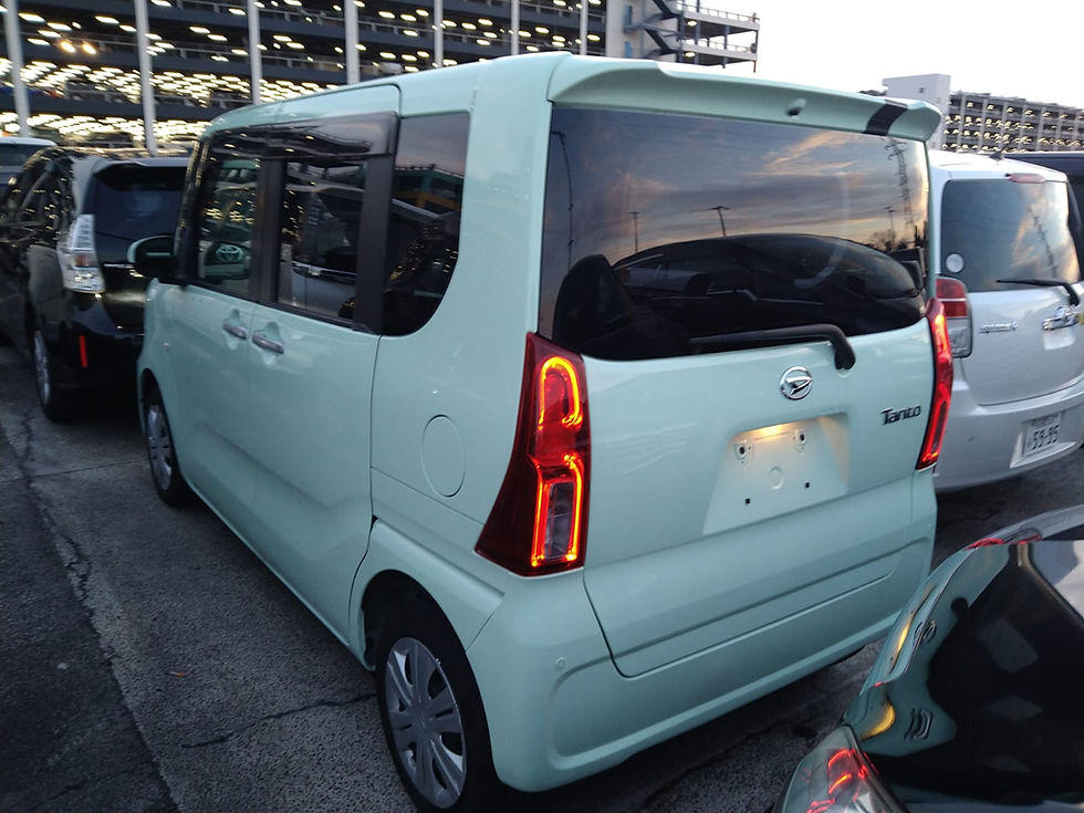 Thumbnail: Daihatsu Tanto 2020