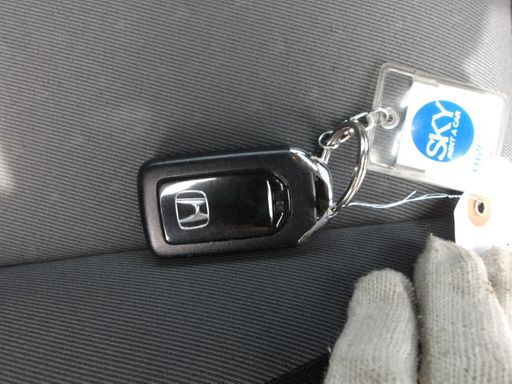 Thumbnail: honda fit 2020 hybrid