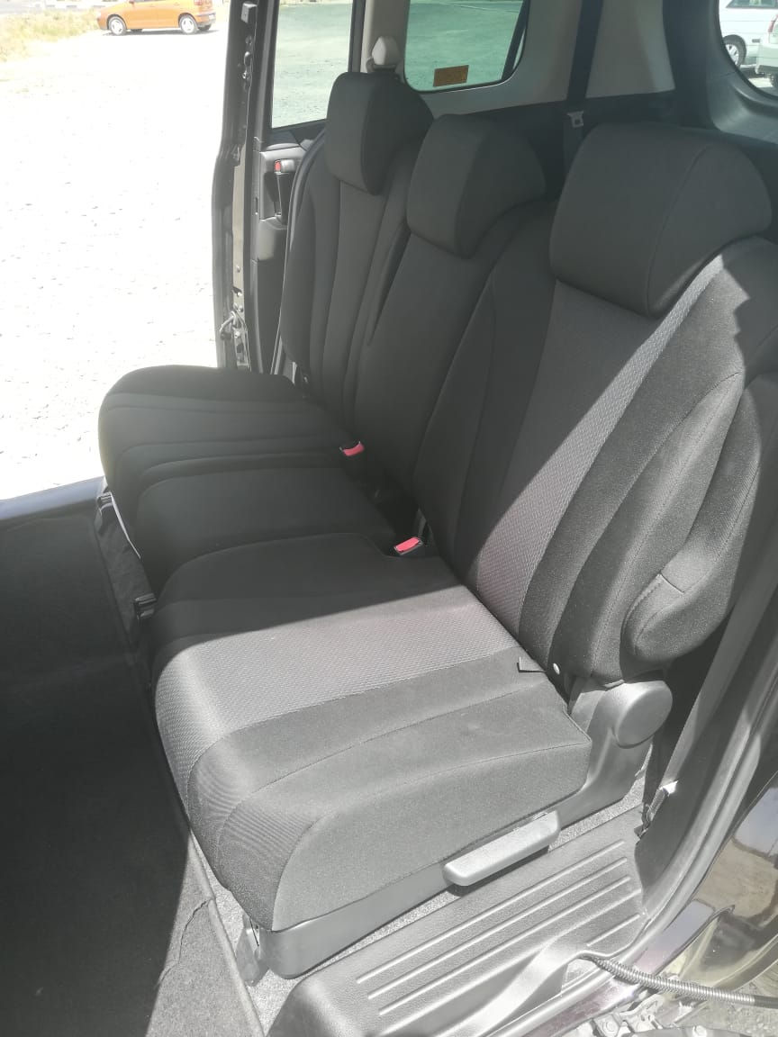 Thumbnail: Mazda Permacy 7 seaters 2015