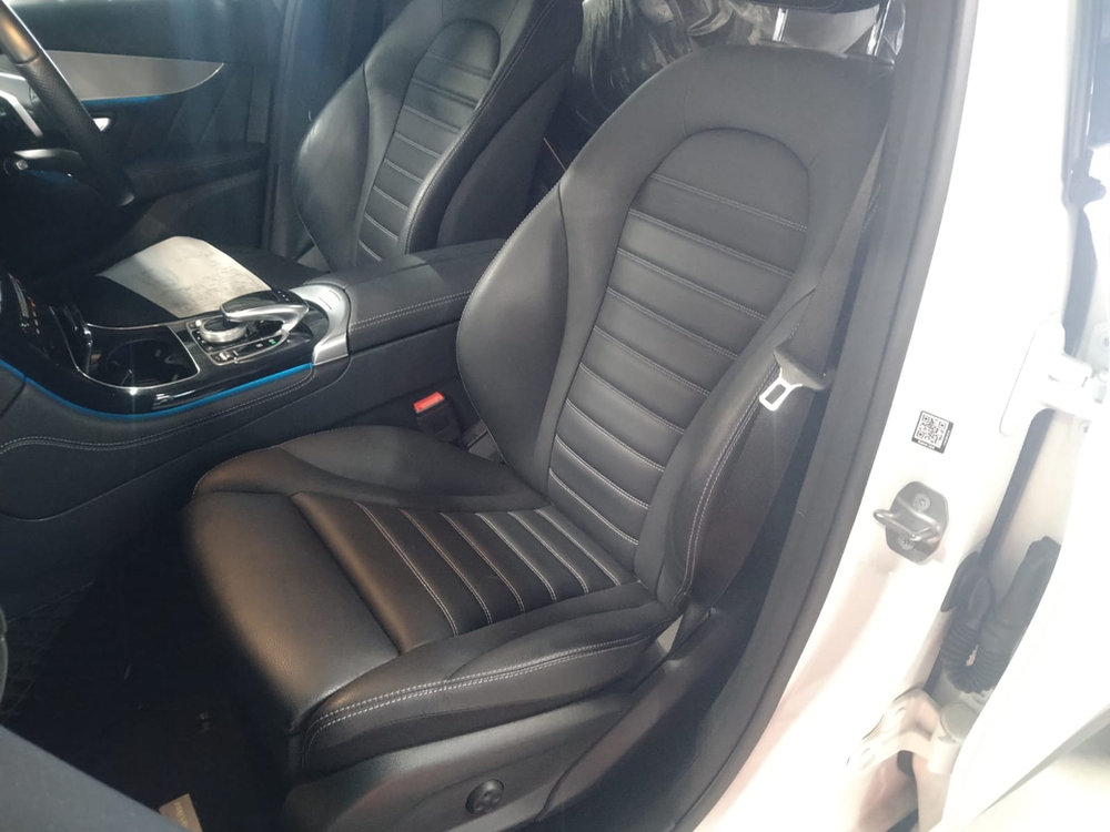 Mercedes GLC 2018/12 photo 18