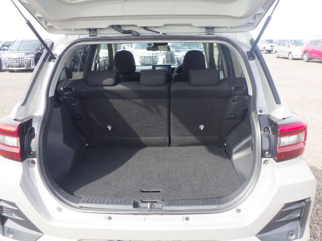 Thumbnail: Toyota Raize(daihatsu rocky) 2022