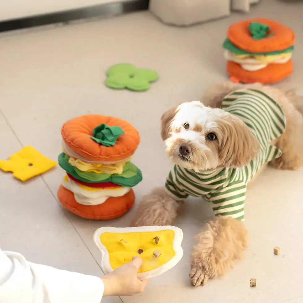 Thumbnail: Mewoofun® Pet Snuffle Toy / Interactive Enrichment Dog Toy - Hamburger