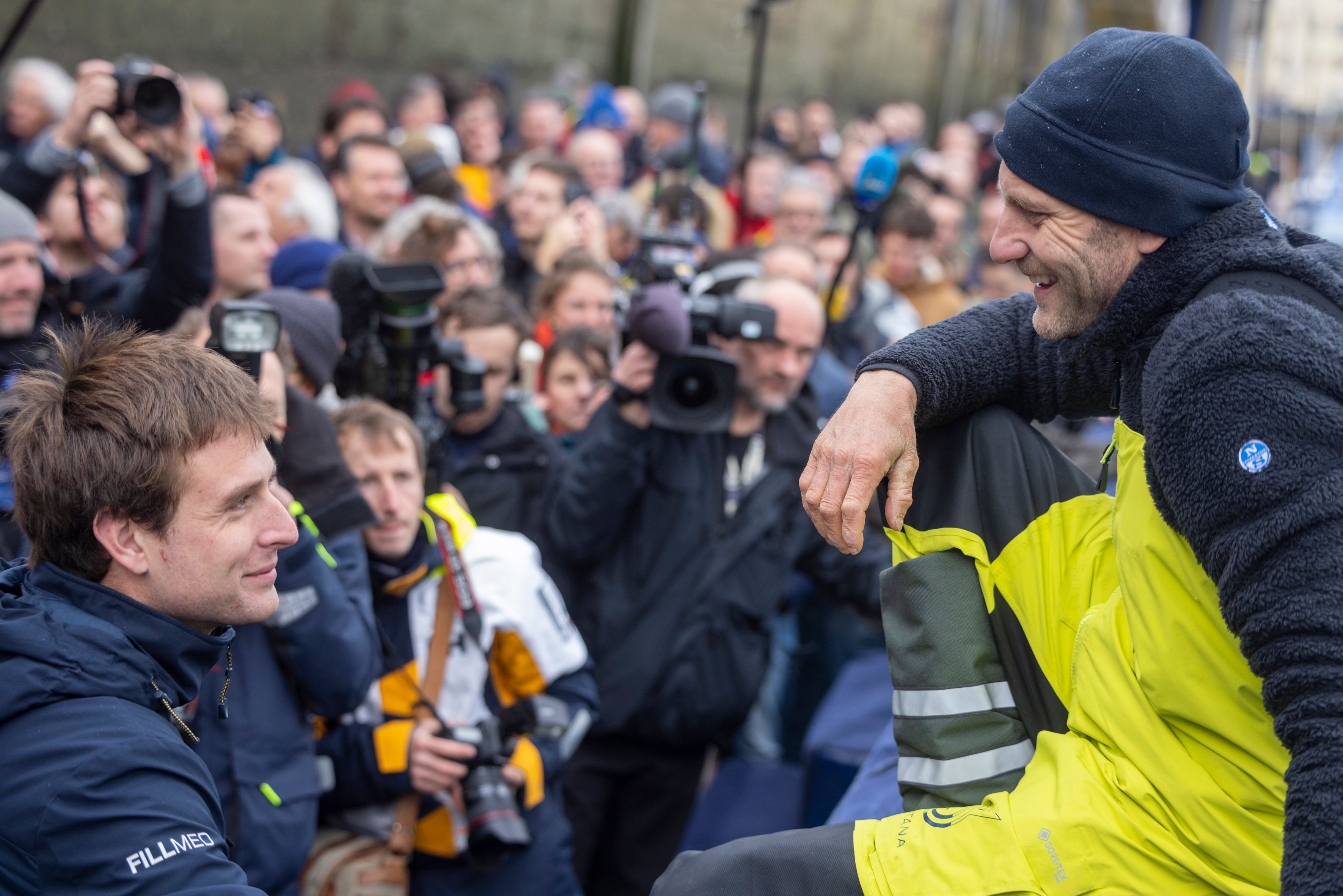 Tom Laperche à Brest pour accueillir le vainqueur
