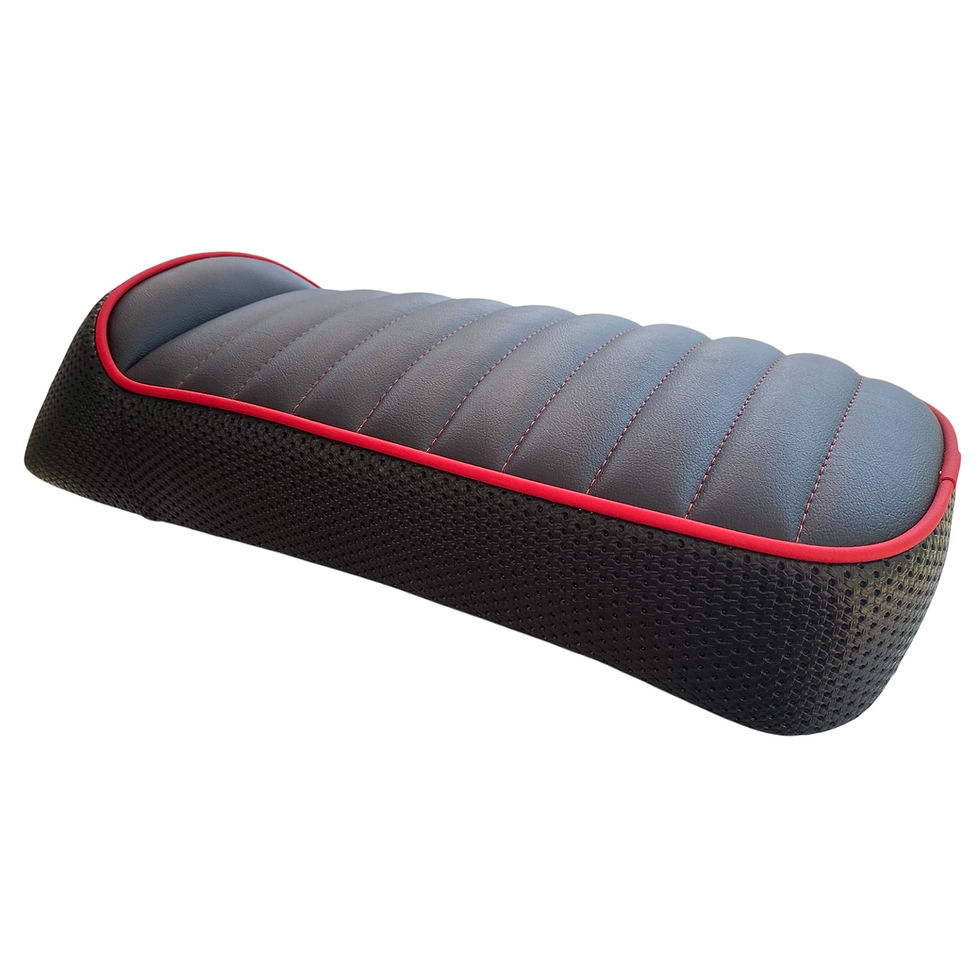 Thumbnail: Black Solo Hinged Lambretta Seat - Red Piping