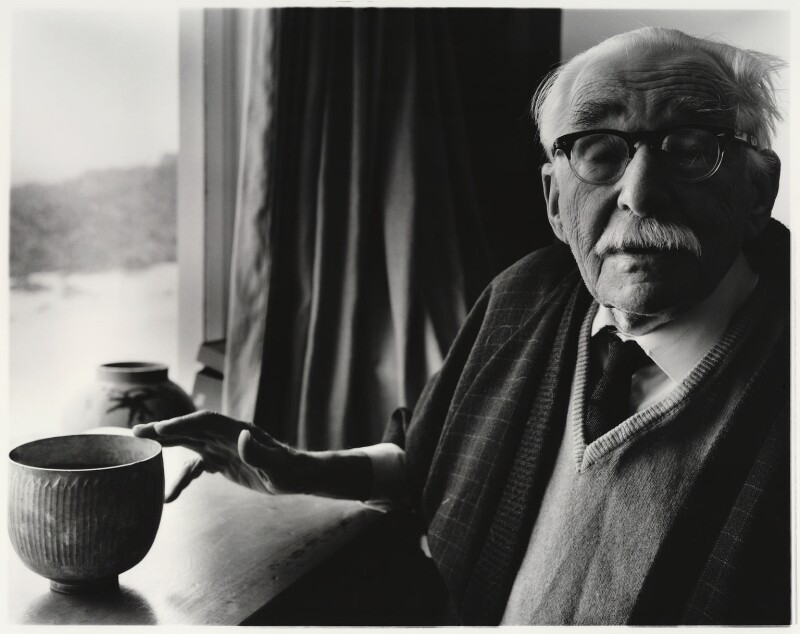 バーナード・リーチ B L 偏壷／共箱／Bernard Howell Leach Remembering Bernard Howell Leach