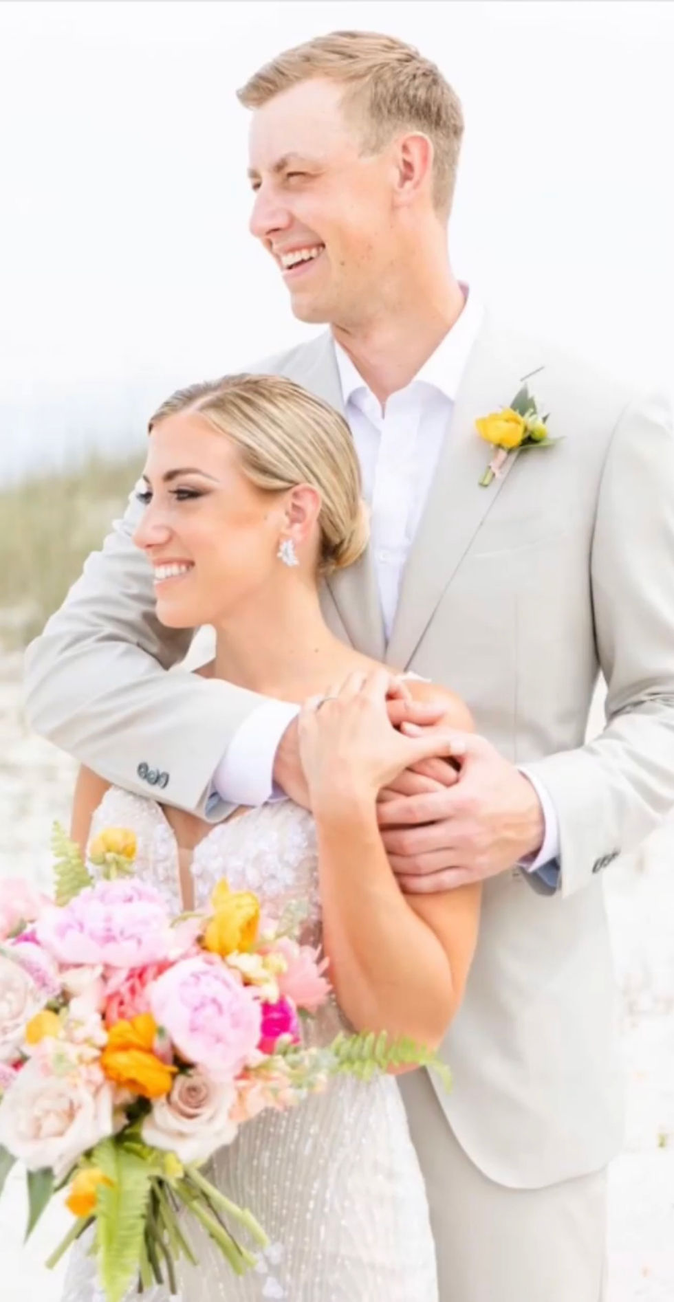 How to book your beauty bridal services. The steps to take before walking down the aisle.