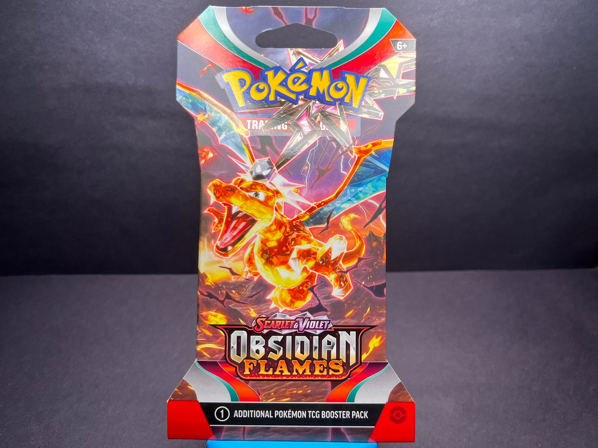 Sleeved Obsidian Flames Pack