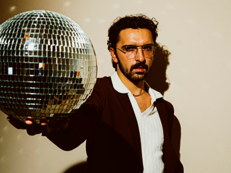 Ricky Neil Jr. delivers the grooviest, sexiest, text your ex-iest anthem yet 'SUPANOVA'