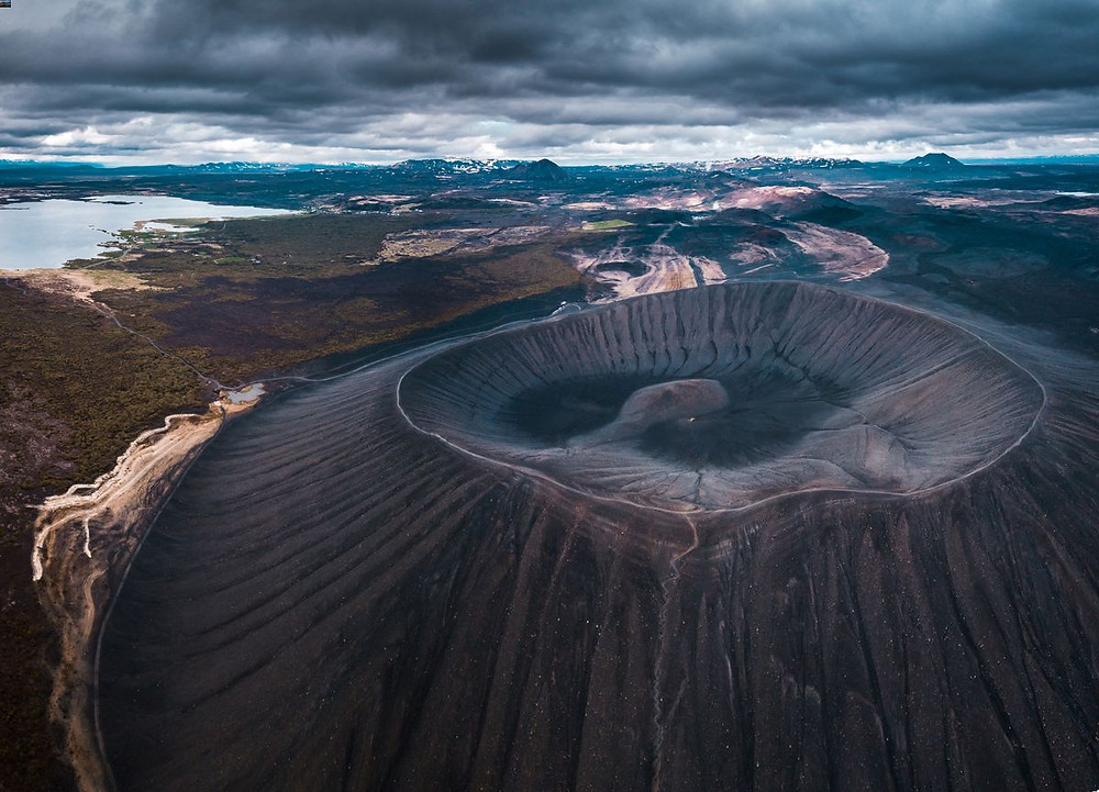 Day tours in Iceland: Hverfjall