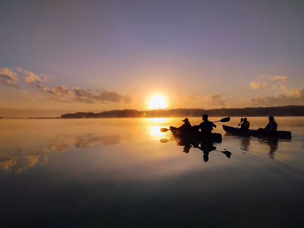 Sunrise kayak at Bacalar Lagoon System
