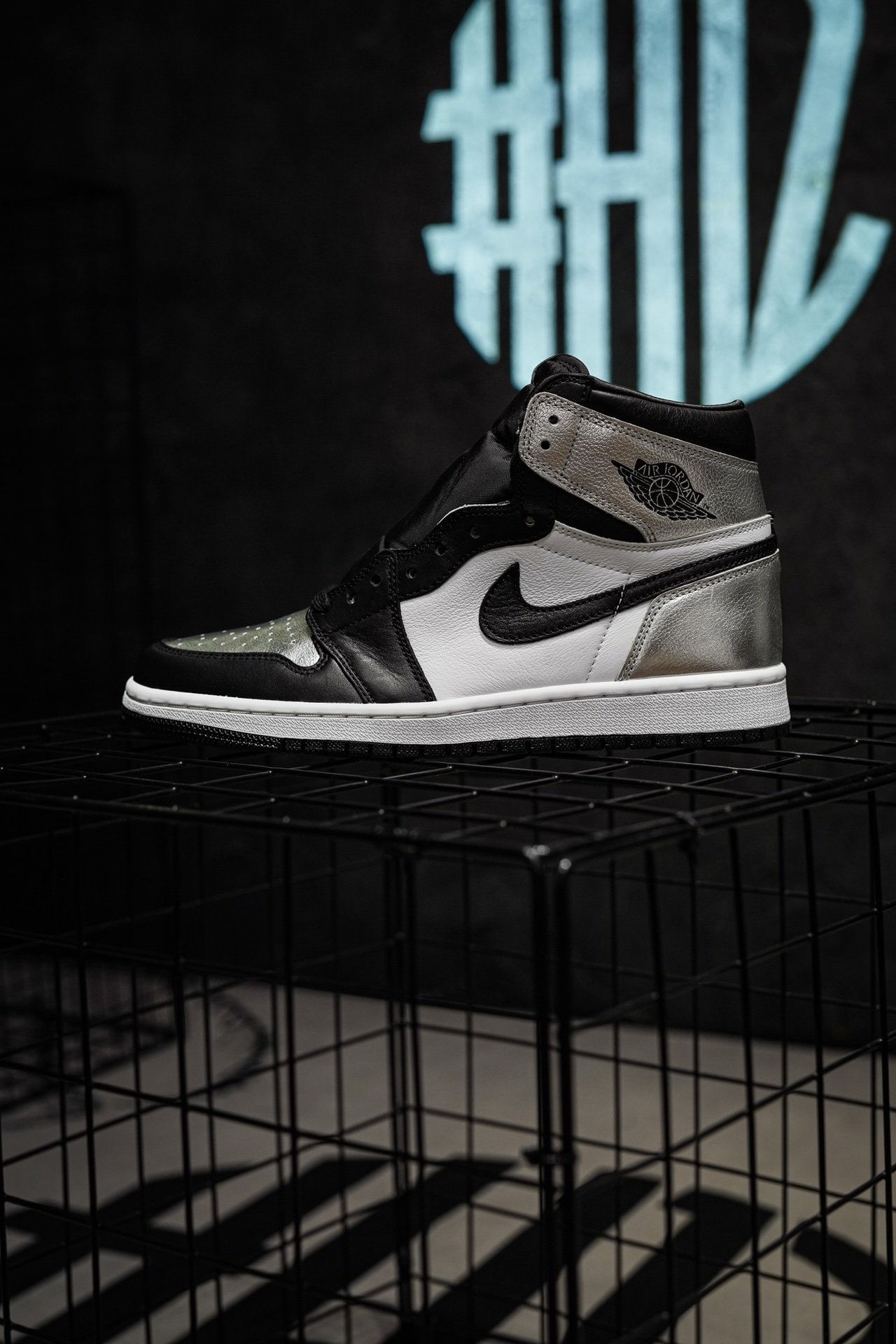 Jordan 1 Retro High Silver Toe
