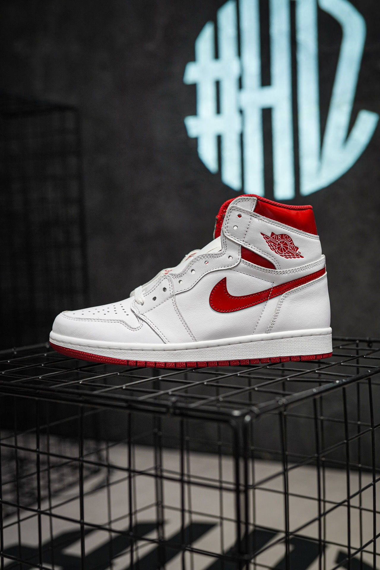 Jordan 1 Retro Metallic Red