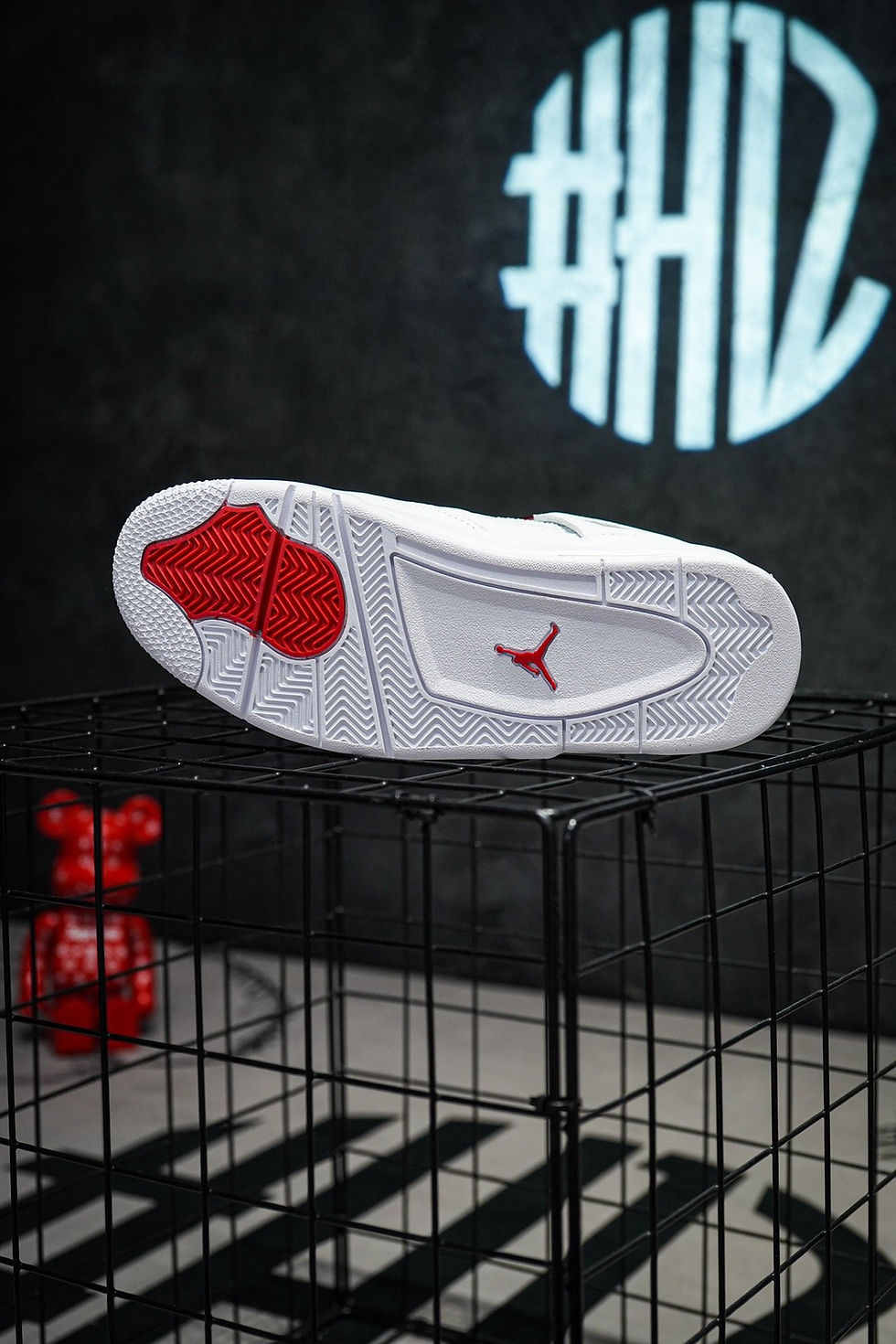 Thumbnail: Jordan 4 Retro Metallic Red