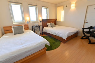 長野市 長野県 信州 nagano 民泊 宿泊 予約 善光寺 長野駅 一棟貸し 抹茶 観光 貸切 ゲストハウス 宿 滞在 ファミリー グループ カップル 旅行 観光拠点 アクセス抜群 好立地 快適 清潔 Wi-Fi完備 和室 癒し Zenkoji Airbnb, Nagano vacation rental, private lodging, book direct