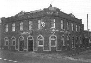 The Swan Inn, also known as the mucky du