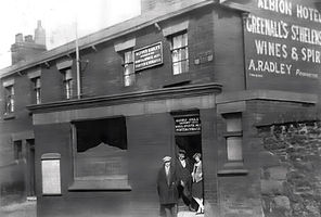 The Albion Hotel, 1930_edited.jpg