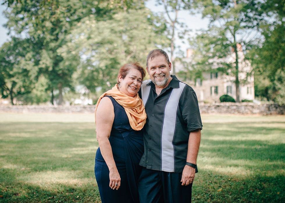 Maryland Portraits - Anniversary Session at Renfrew Park