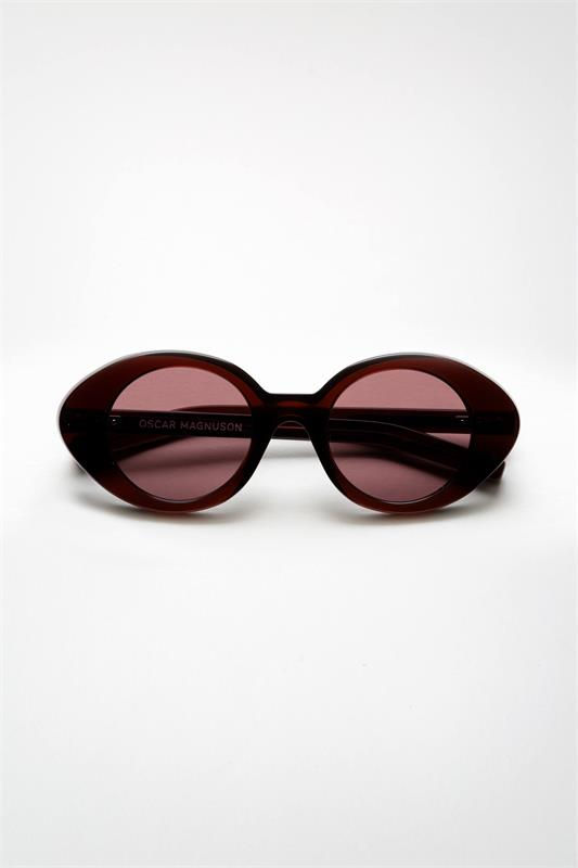 oscar magnuson polly toga red