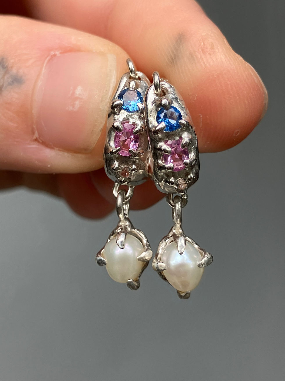 Thumbnail: Pearl sapphire hoops