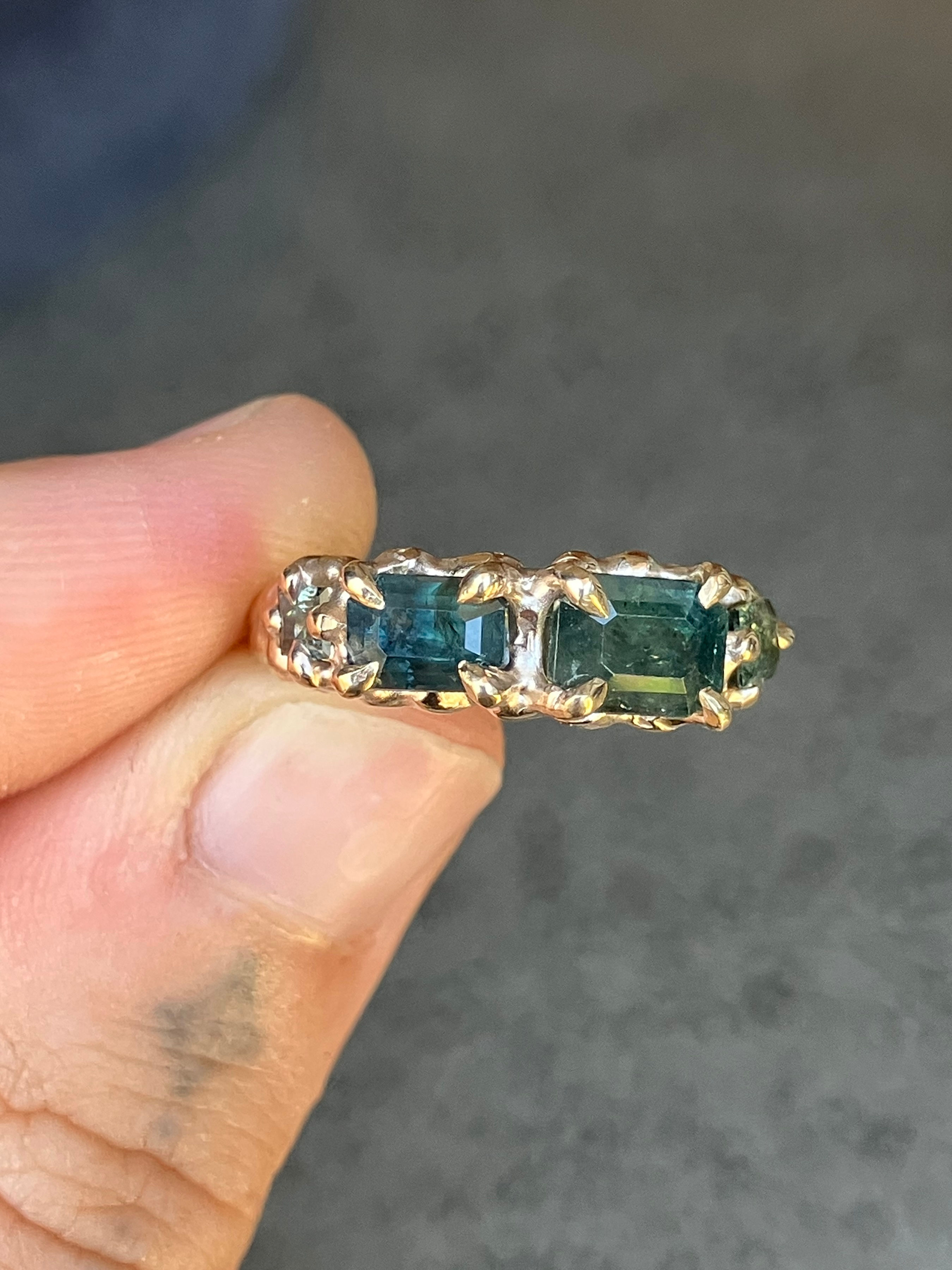 Australian sapphire ring Q1/4 / 8.25