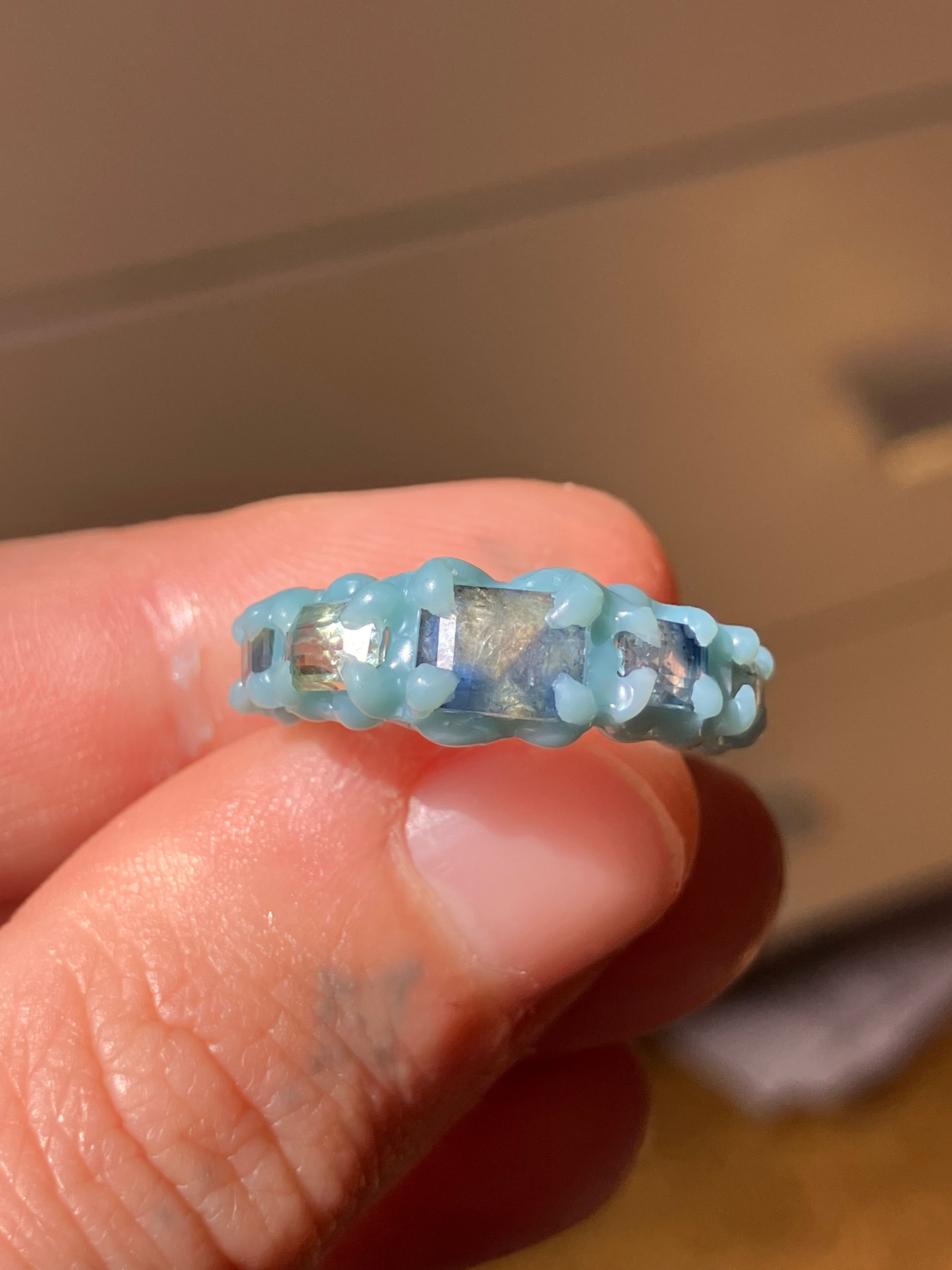 Australian parti sapphire band