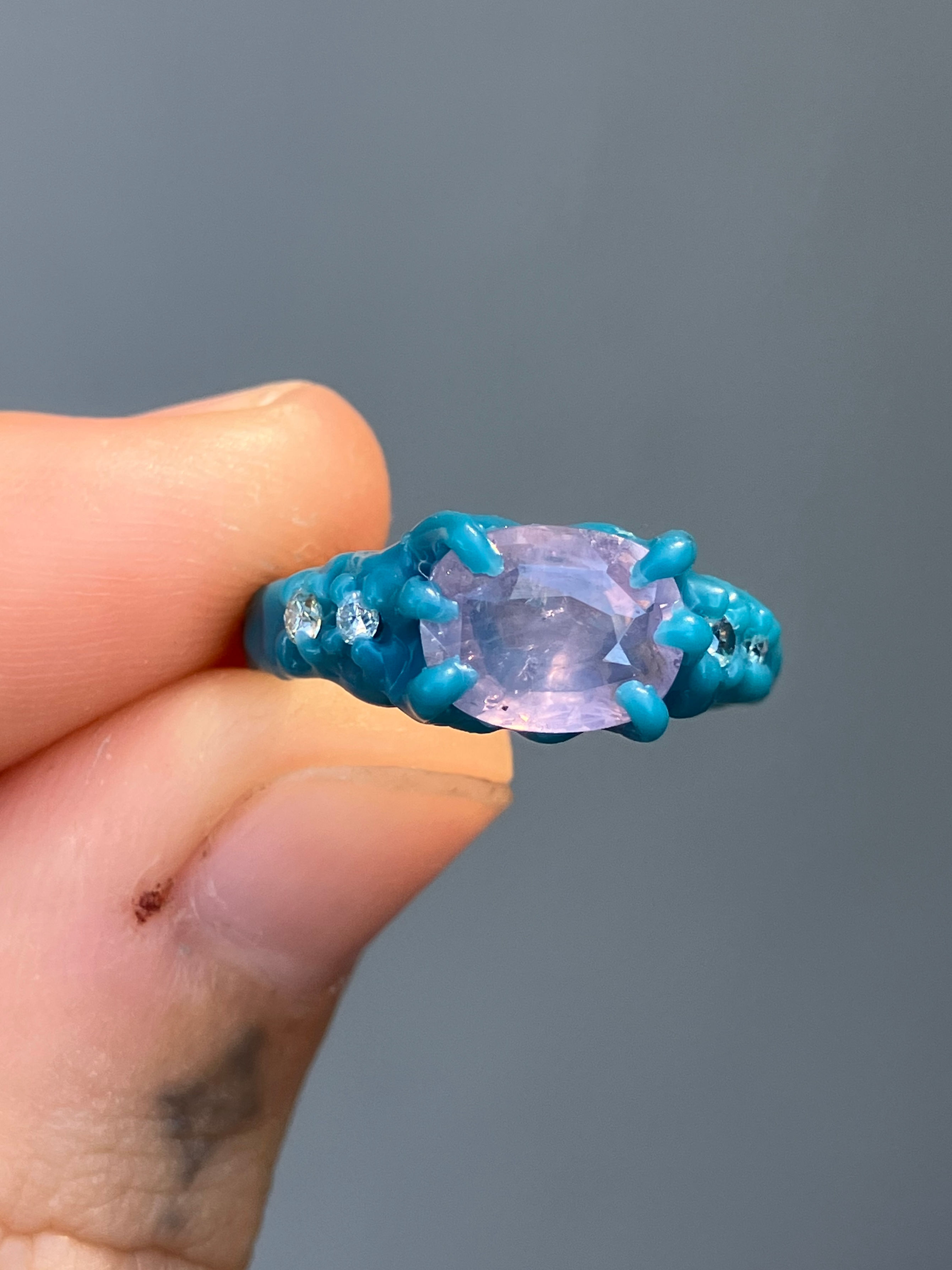 Lilac sapphire ring
