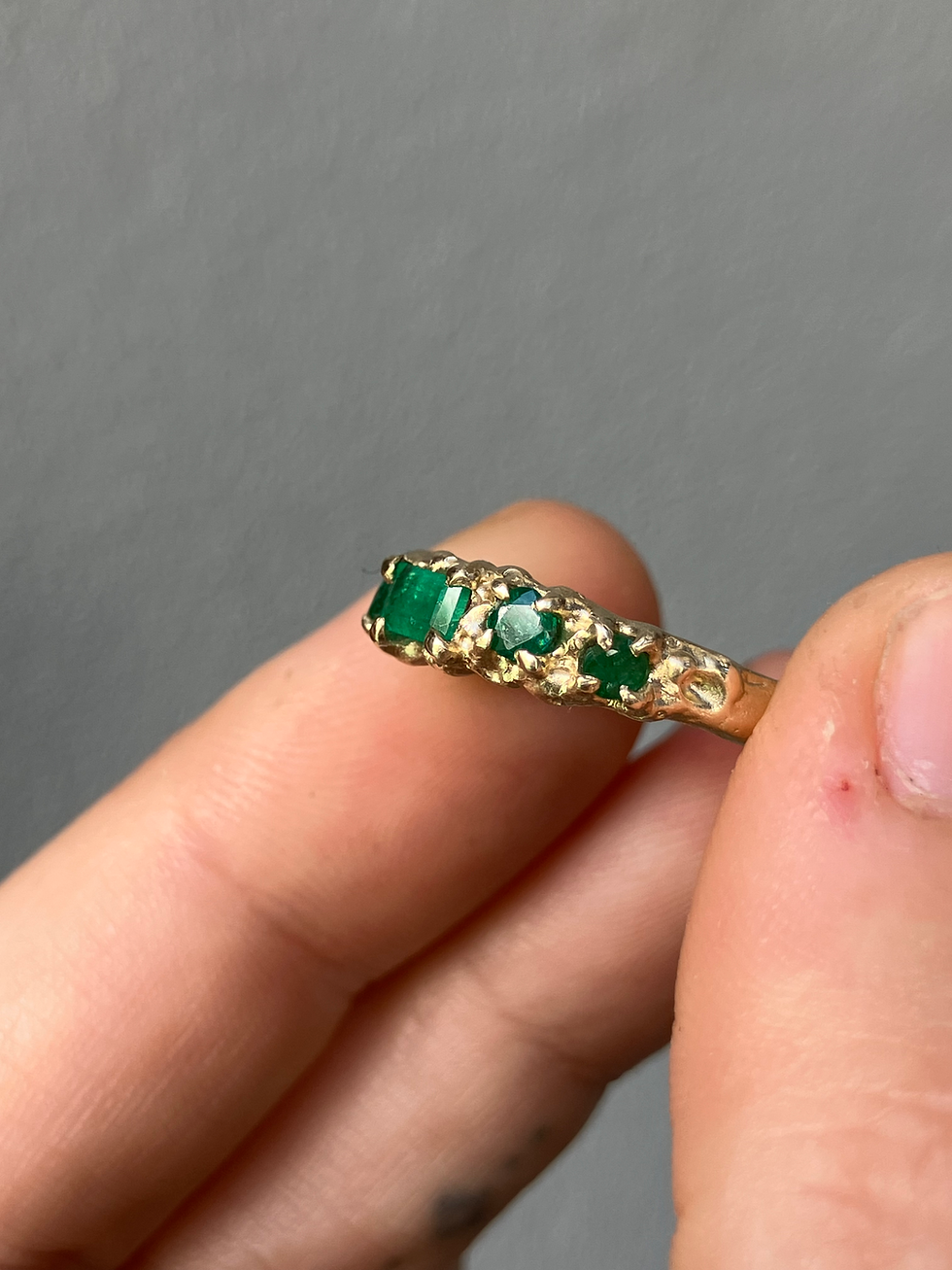 Thumbnail: Emerald molten band M-M1/2