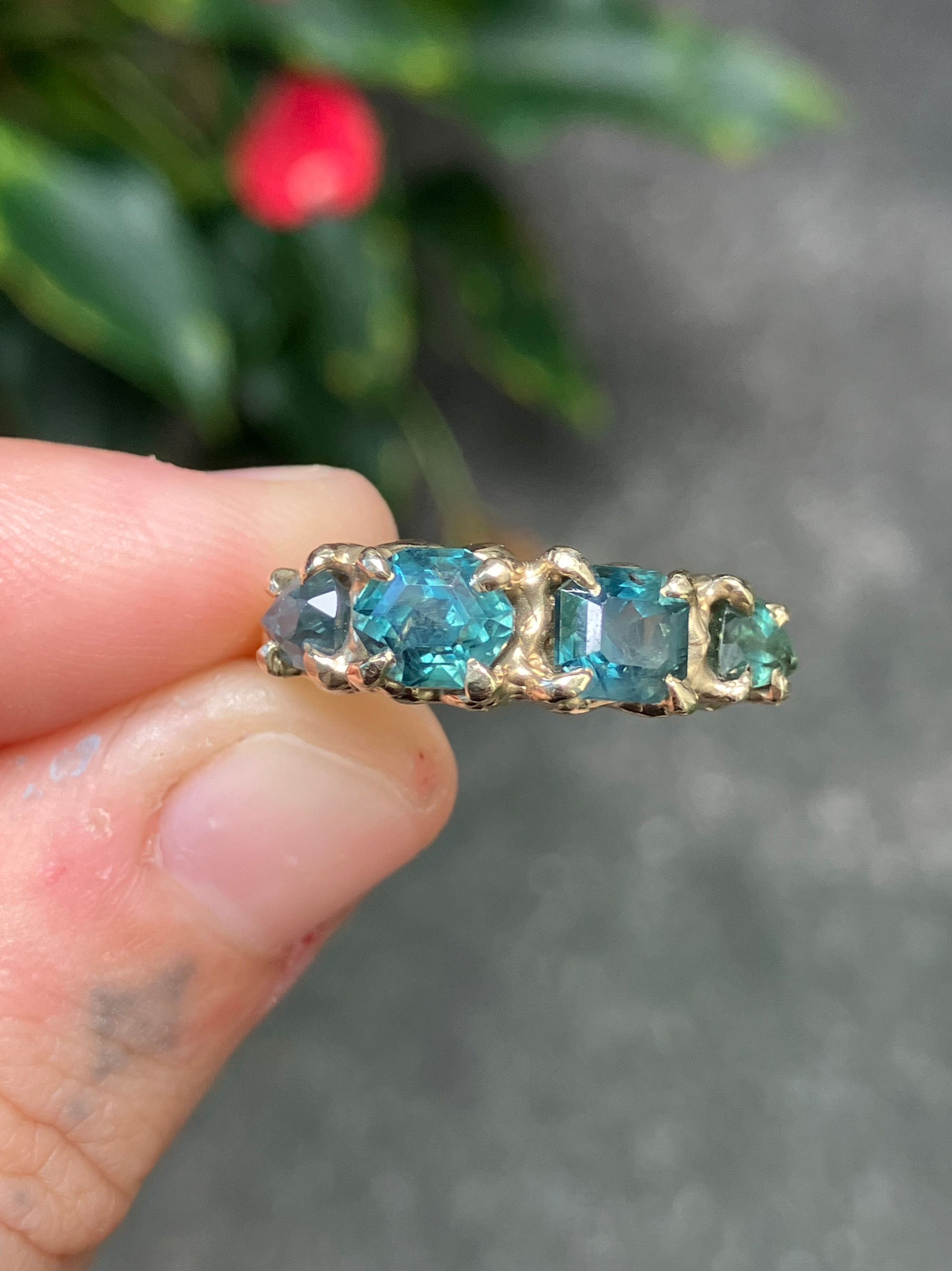 Australian sapphire ring Q1/4 / 8.25