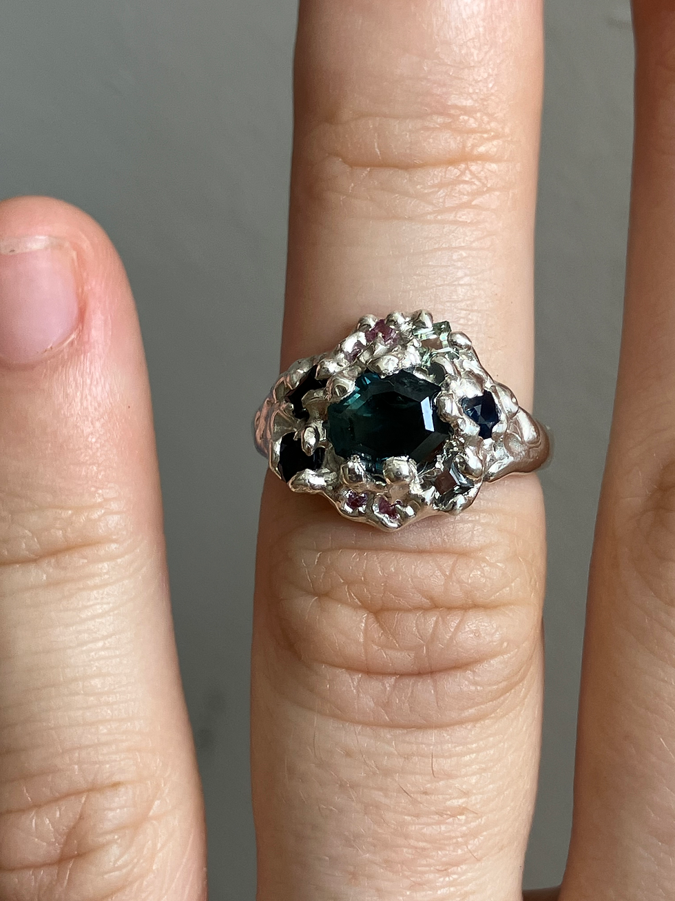 Thumbnail: Sapphire halo ring 