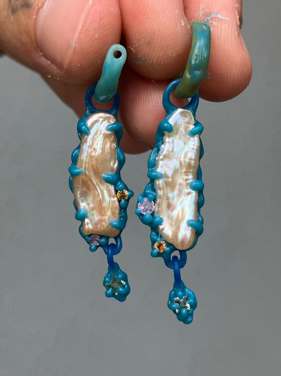 Thumbnail: Pearl sapphire hoops