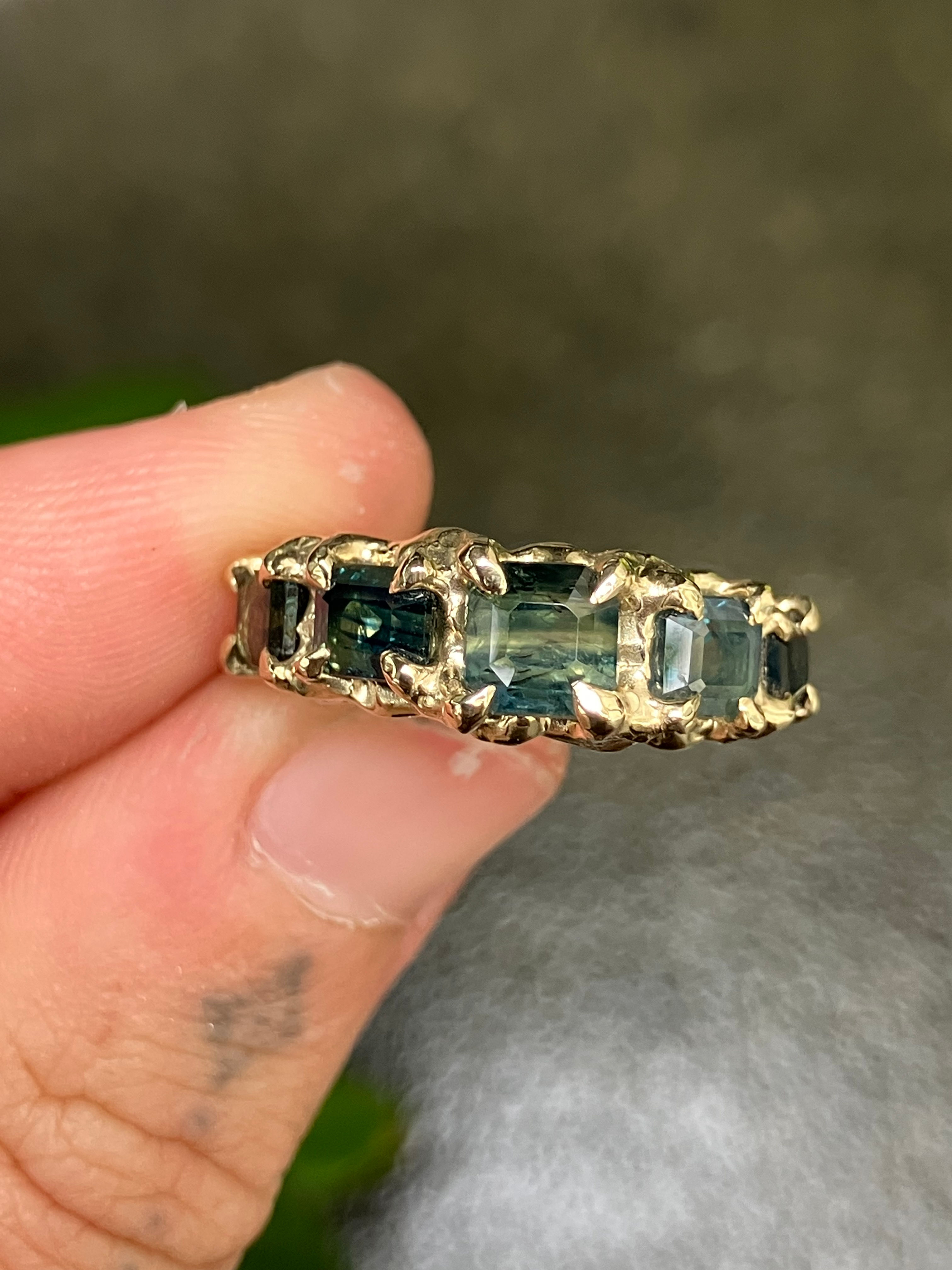 Australian sapphire ring M1/2-N