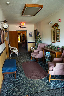 Iron Ridge Inn motel-11.jpg