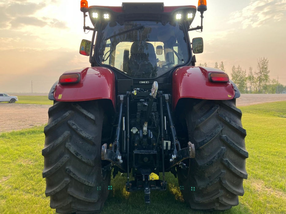 2017 CASE PUMA 240 CVT
