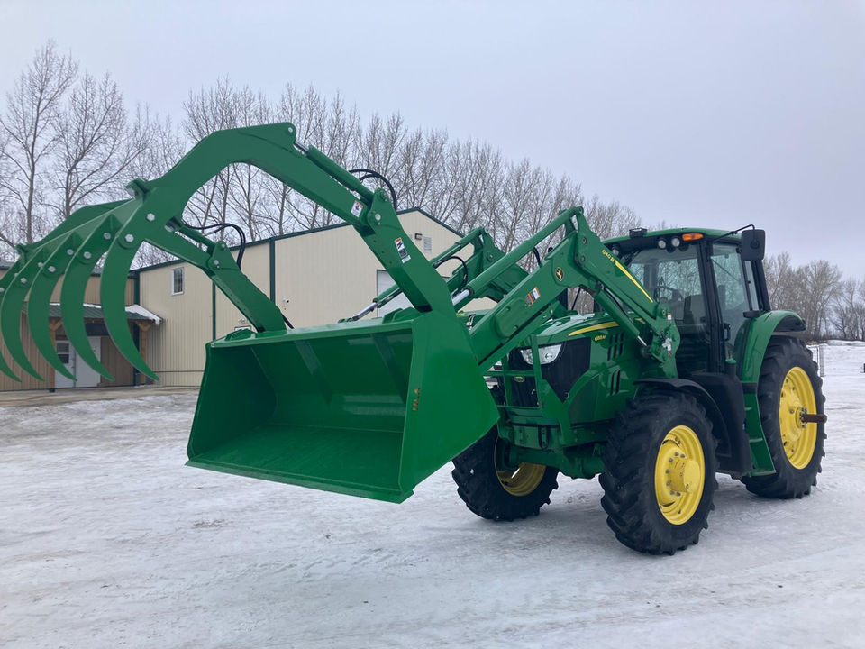 2016 John Deere 6155M