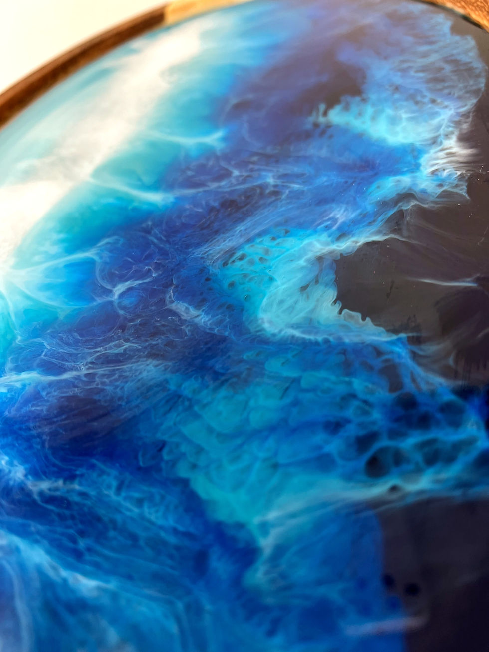 Thumbnail: Serving Tray Ocean Surge close up